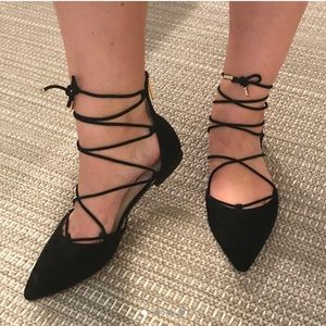 Louise et Cie Pointy Toe Black Suede Lace Up Flats